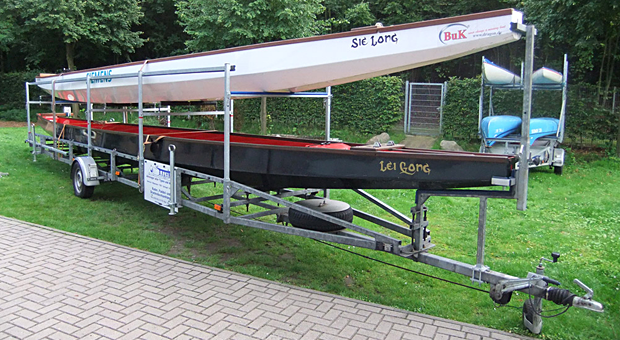 Drachenbootsanhänger